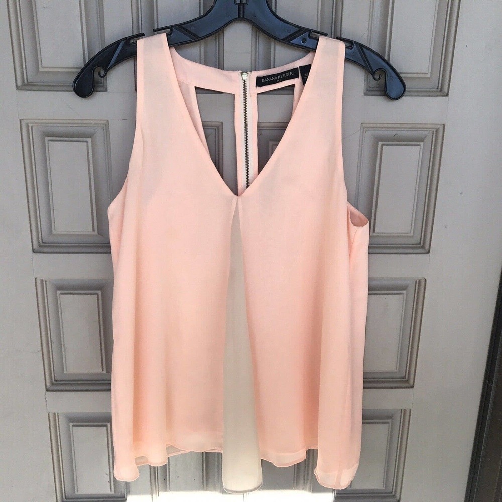 Banana Republic Blouse SzXS Peach Cutouts Zip Back Cute Pre-Owned
